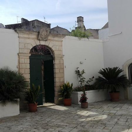 Casa Adele - Dimora Del 1700 Nel Centro Storico Bed and Breakfast Martina Franca Eksteriør billede