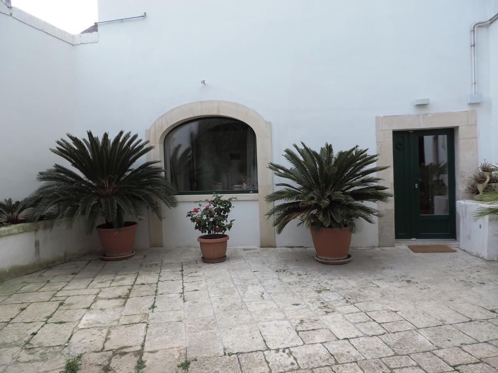 Casa Adele - Dimora Del 1700 Nel Centro Storico Bed and Breakfast Martina Franca Eksteriør billede