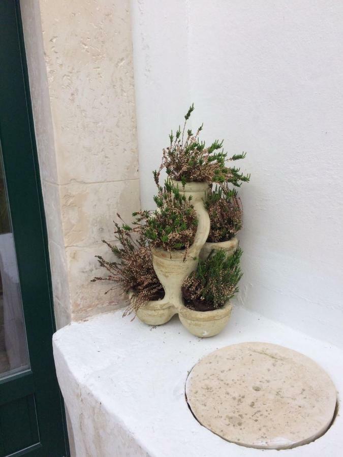 Casa Adele - Dimora Del 1700 Nel Centro Storico Bed and Breakfast Martina Franca Eksteriør billede